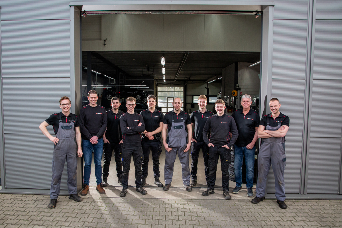 Werken bij Vlastuin Auto's B.V.