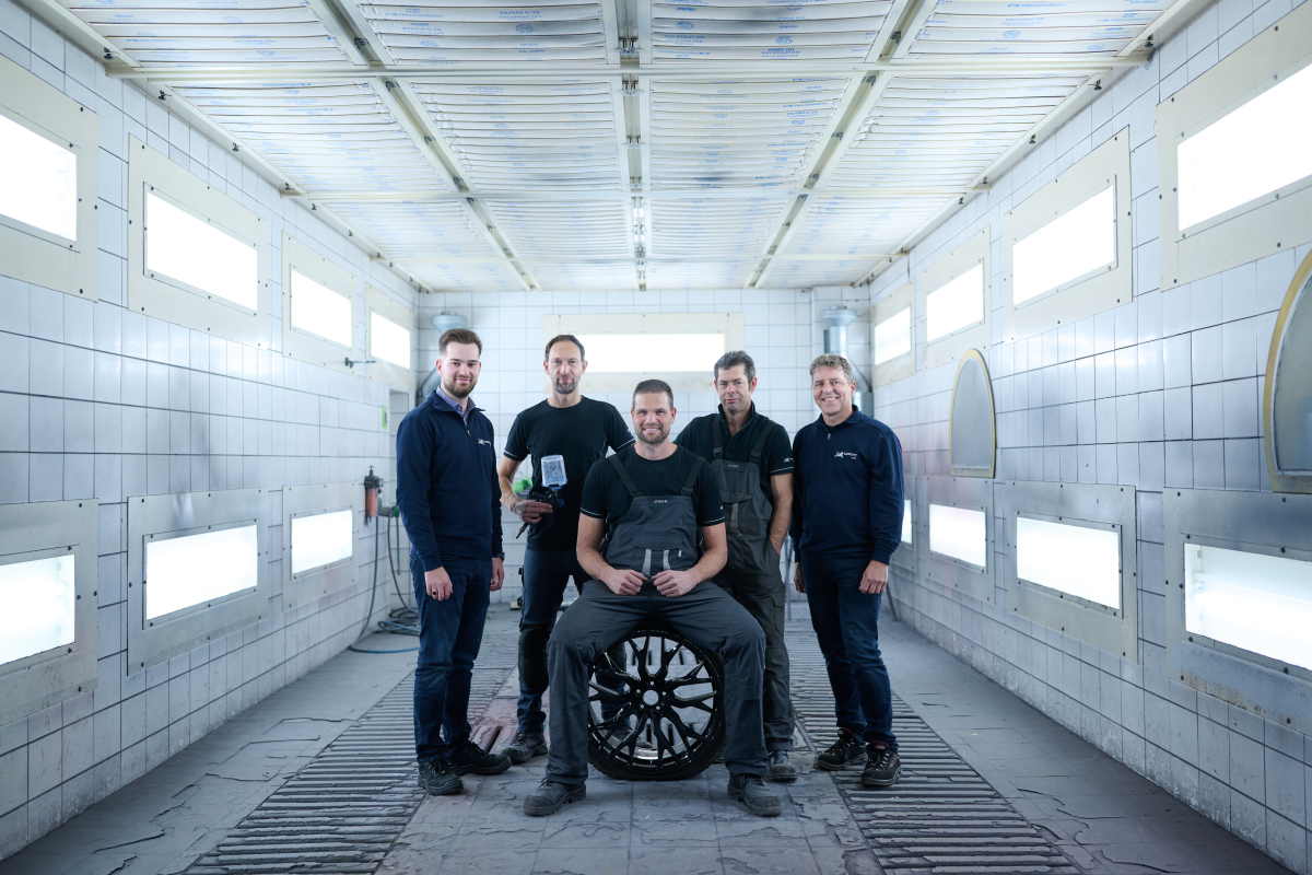 Werken bij Van Leeuwen Auto's