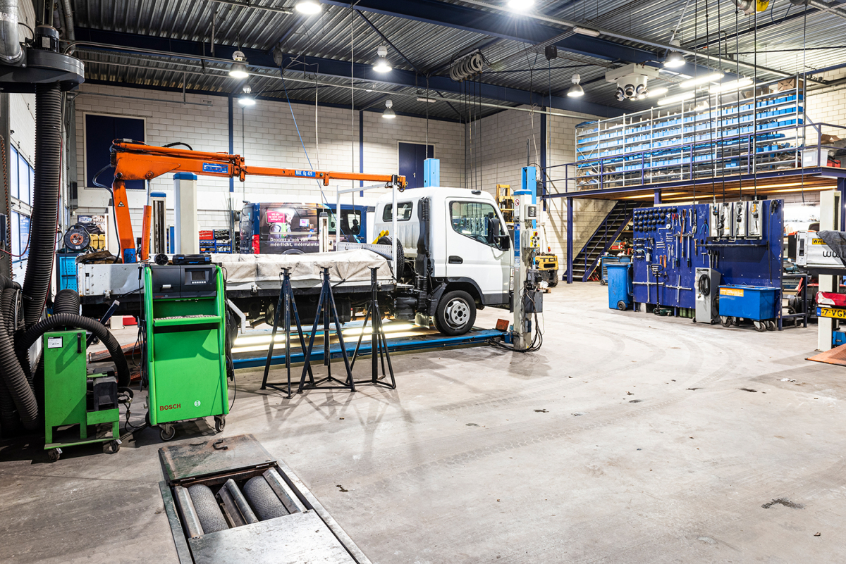 Werken bij Beelen auto- en machineonderhoud