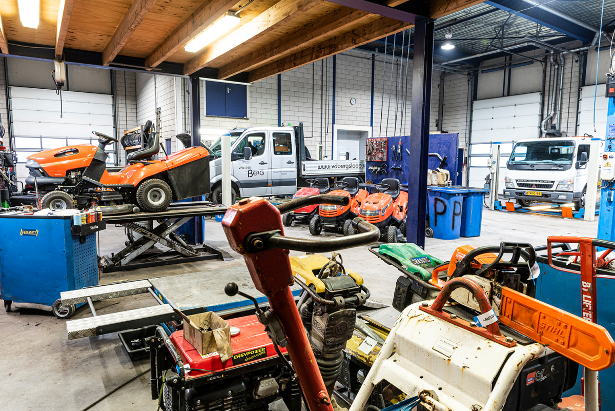 Werken bij Beelen auto- en machineonderhoud