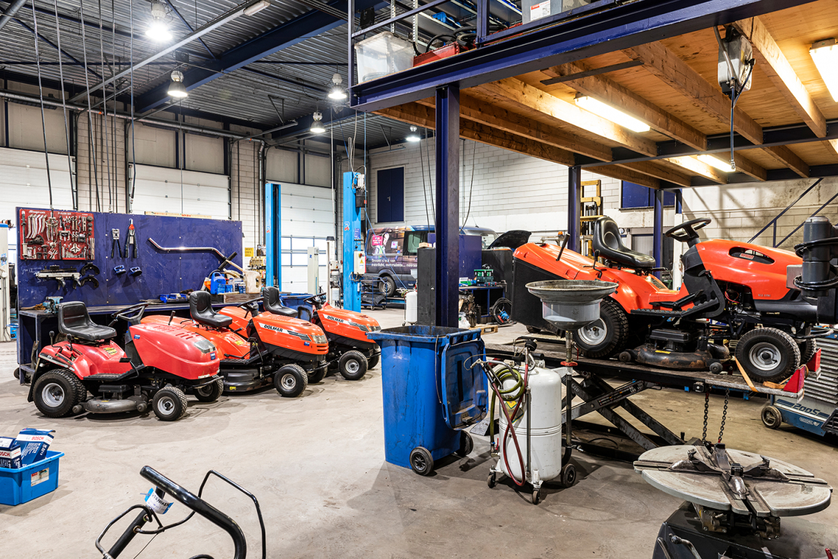 Werken bij Beelen auto- en machineonderhoud