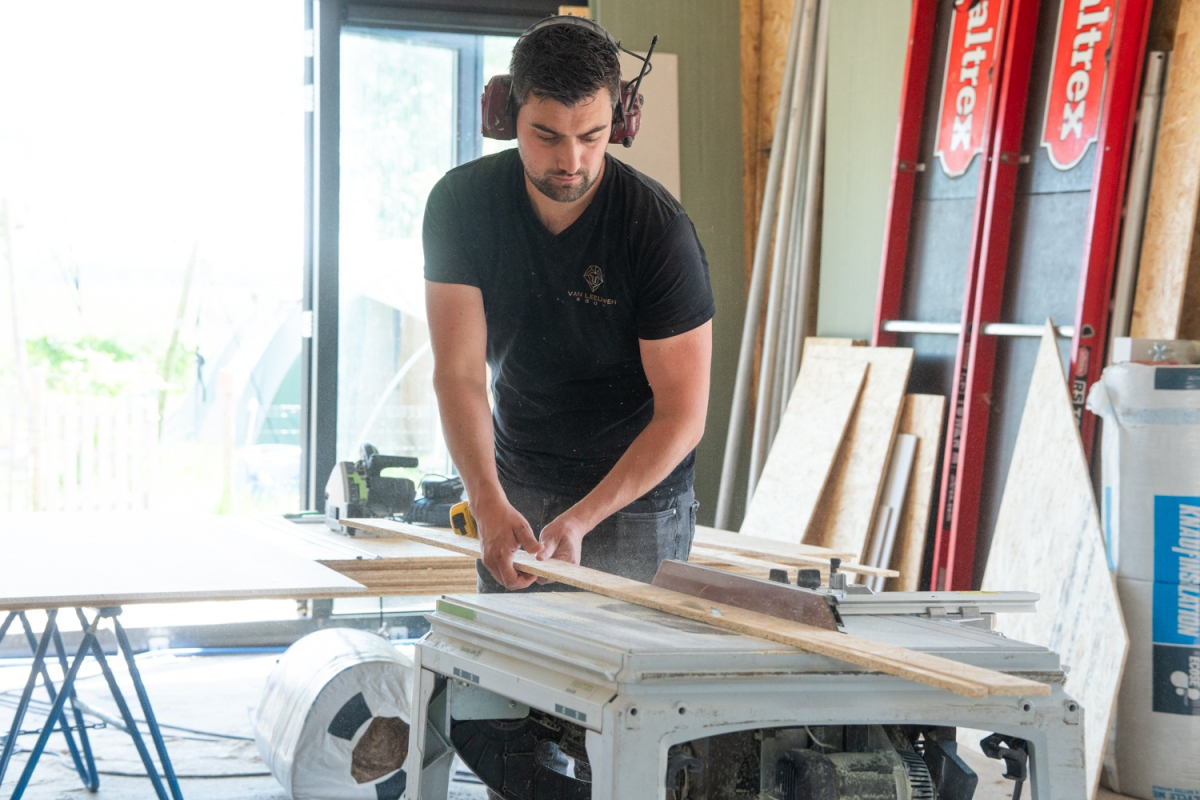 Contactpersoon van van Leeuwen bouw B.V